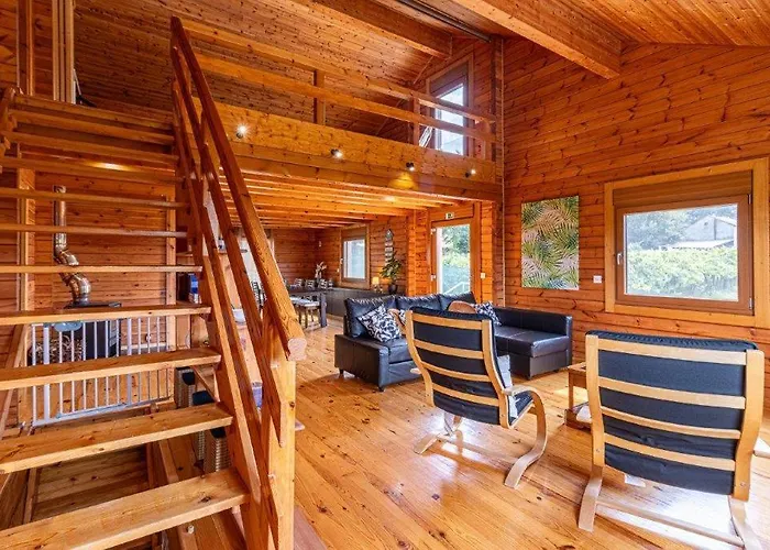 Quinta Alvaredo Feriehus *